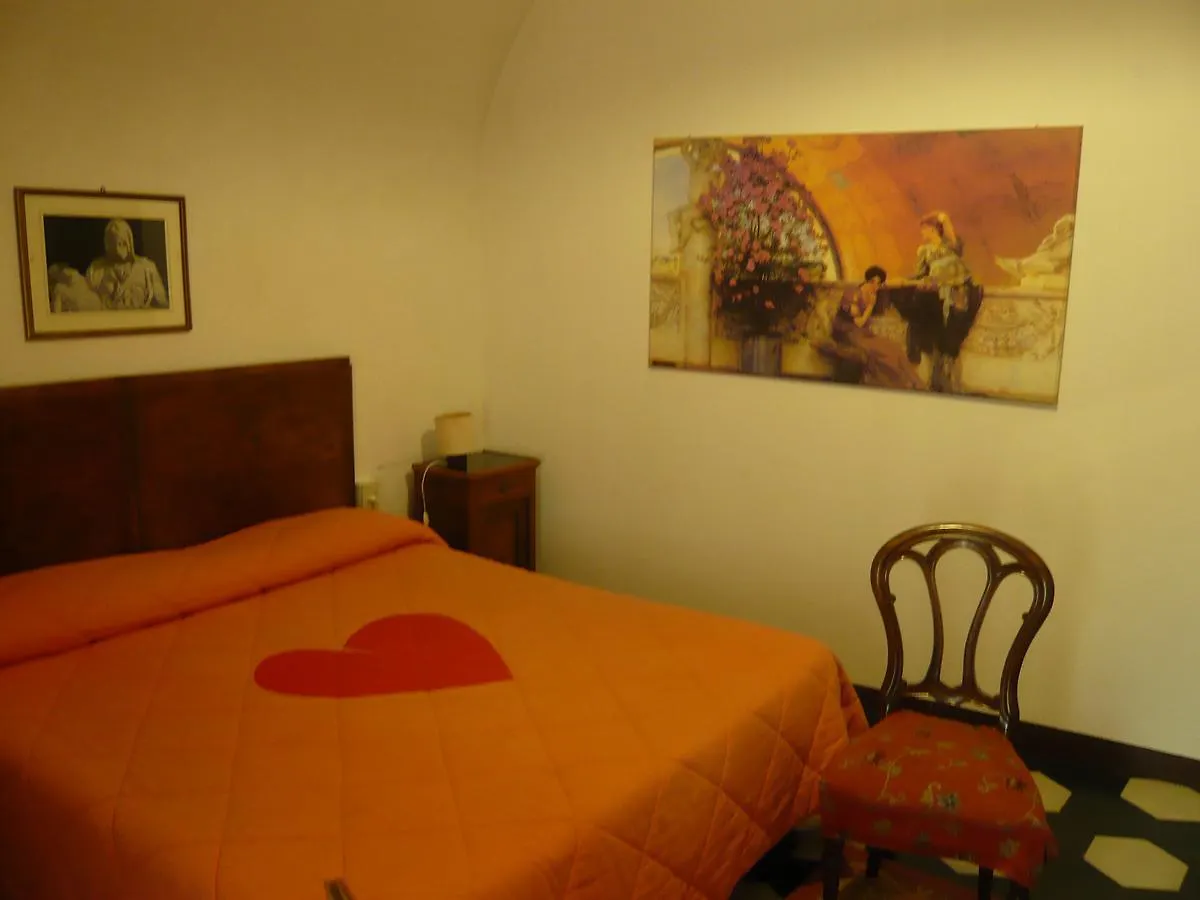 Guest house Pensione Rinascente Pisa Italy