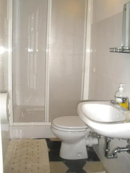 Guest house Pensione Rinascente Pisa Italy